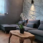 La Torre Sulla Via Francigena Gospodarstwo agroturystyczne *