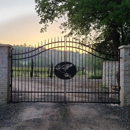 La Torre Sulla Via Francigena Farmház